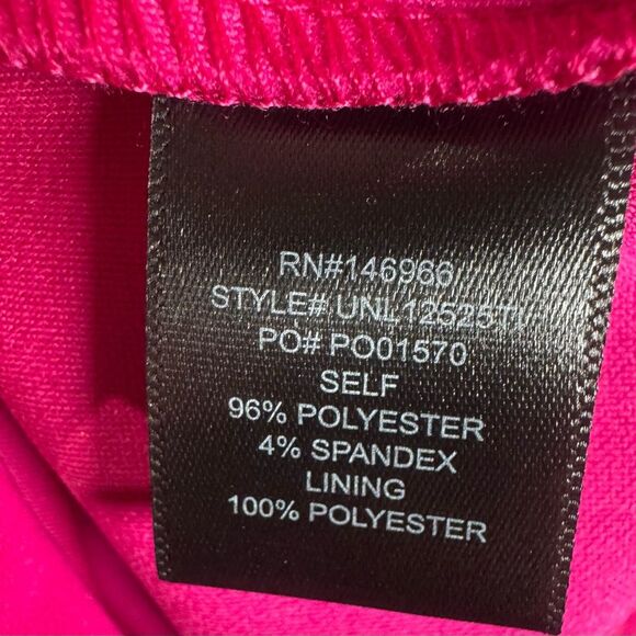 Crystal Sky pink cross open back romper with pockets size small NWOT - Picture 6 of 7